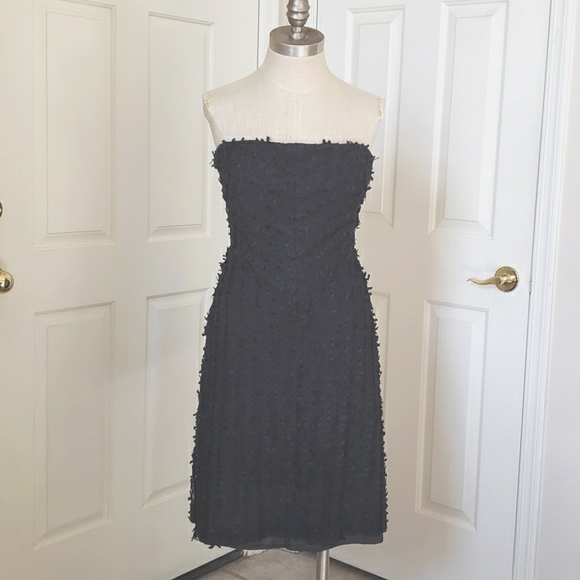 WHITE HOUSE BLACK MARKET Black Strapless Dress Fit & Flare Bows Flowers Coquette - Picture 1 of 15